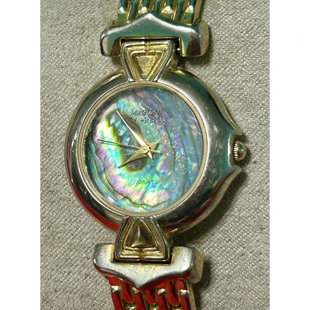 Vintage Magique Helbros MG10940Y Women's Watch Abalone Shell Dial New Battery